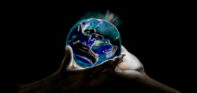 Drawing of Earth by Çhåching